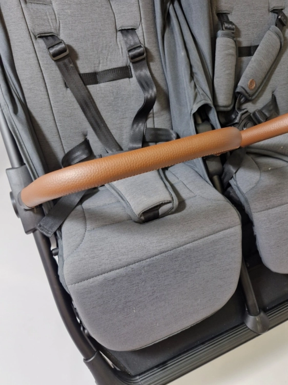Używany Bebeconfort Mane, Twin Podwójny Wózek, spacerowy bliźniaczy  0+do 22 kg