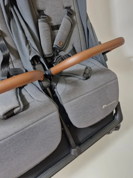 Używany Bebeconfort Mane, Twin Podwójny Wózek, spacerowy bliźniaczy  0+do 22 kg
