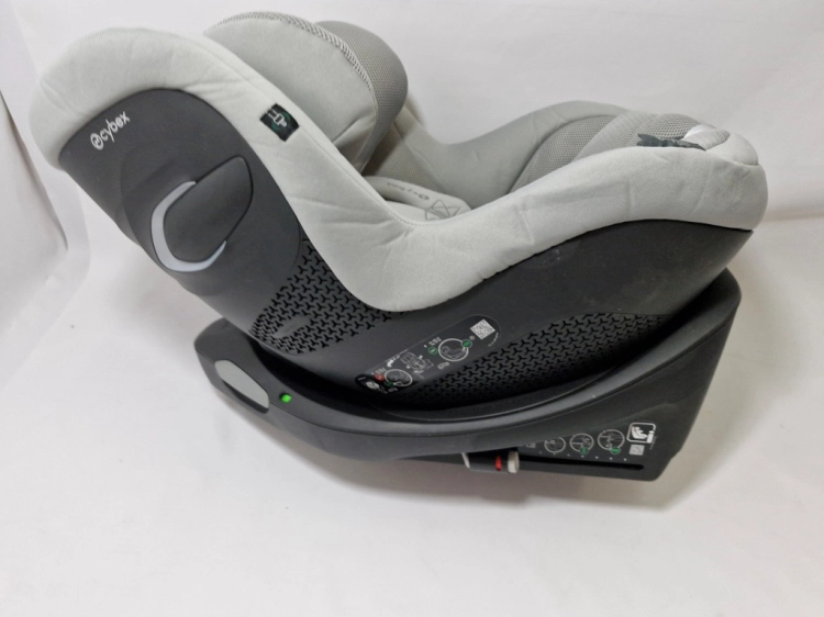 Używany CYBEX Gold fotelik samochodowy Sirona Gi i-Size Plus z bazą 61-105 cm